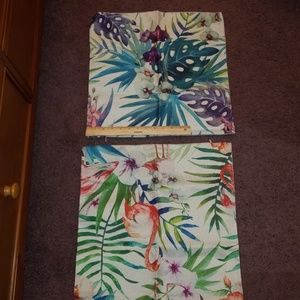 ✋SOLD✋ 2 Unique standard pillow case